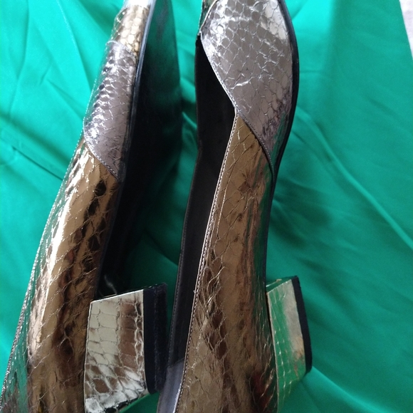 Vintage Vaneli East pump - Picture 2 of 4